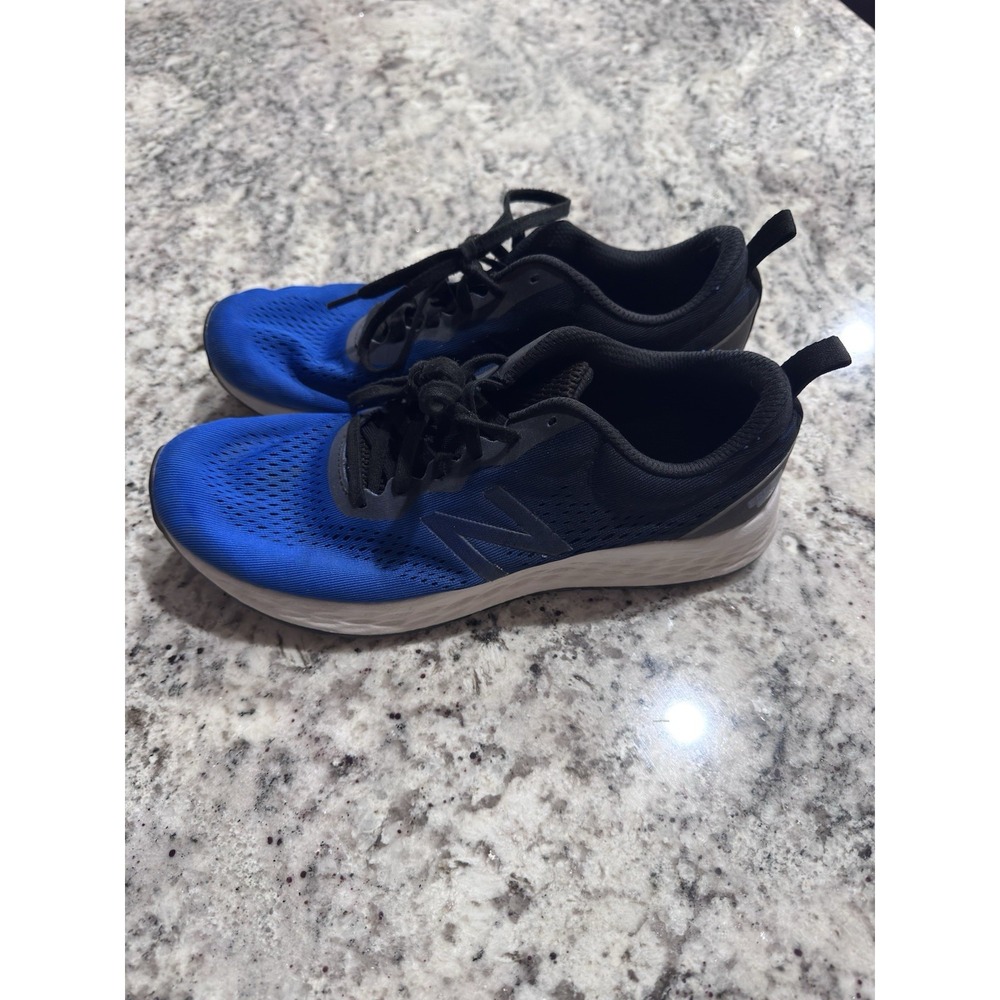 New Balance Fresh Foam Size 9‎  Blue
